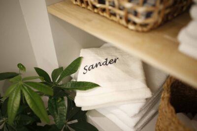 Håndkle med brodert navn 70x140 cm